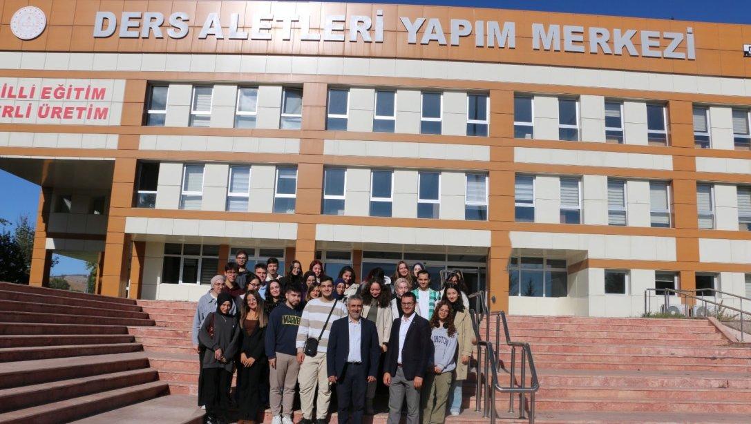 HACETTEPE ÜNİVERSİTESİ ÖĞRENCİLERİNİN TEKNİK GEZİSİ